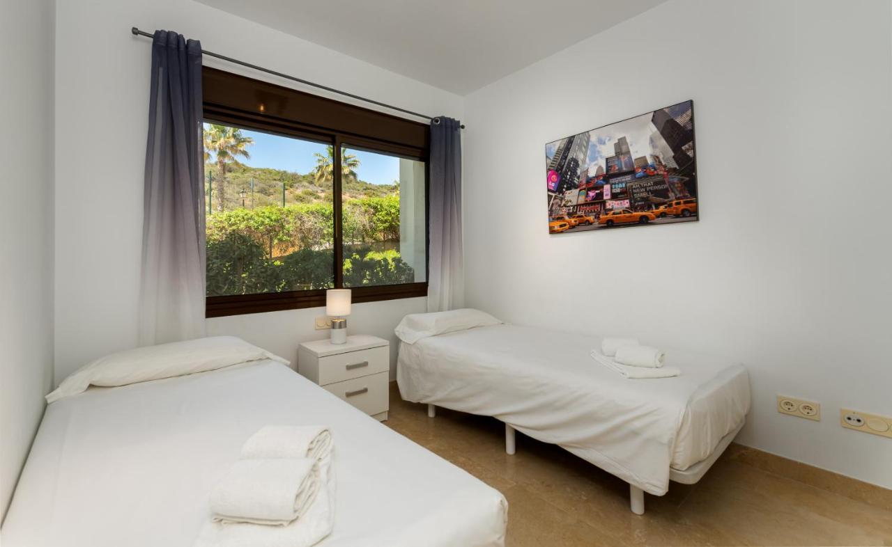 2149-Amazing Groundfloor 3 Bedrooms On Golf, Pools Alcaidesa Dış mekan fotoğraf